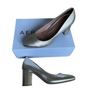 Metallic Gold Leather Aerosoles Bette Pumps with Block Heels 9.5